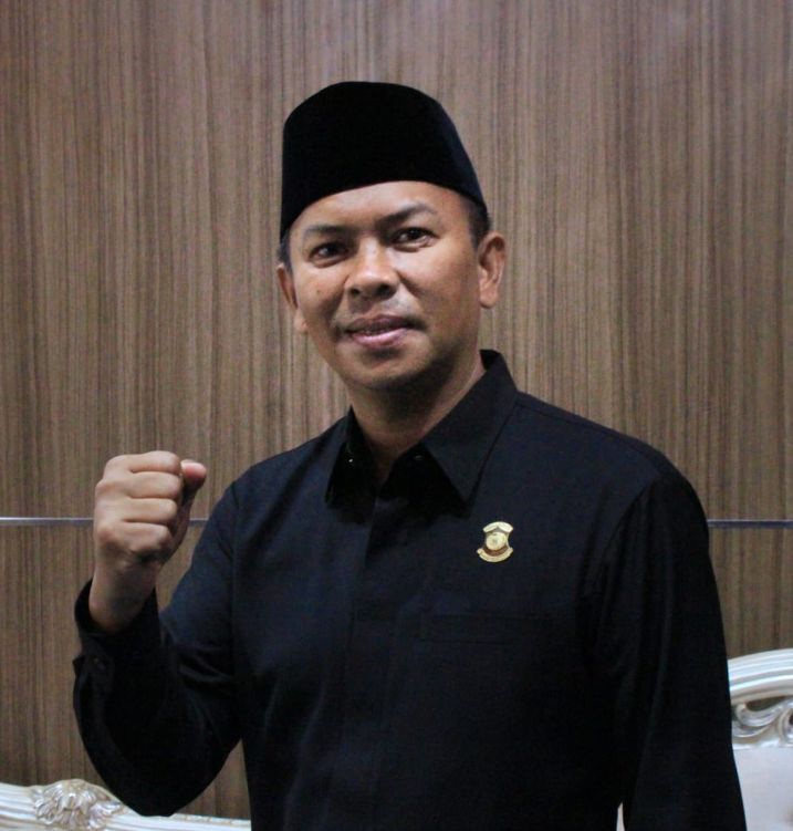 Ketua DPRD Abang Hertza Ucapkan Selamat Peringati Hari Pahlawan 2024