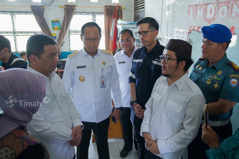 Wamen Desa dan Pembangunan Daerah Tertinggal Hadir Simulasi Makan Bergizi Yang Dilaksanakan PT Timah Bersama Pemkab Bateng